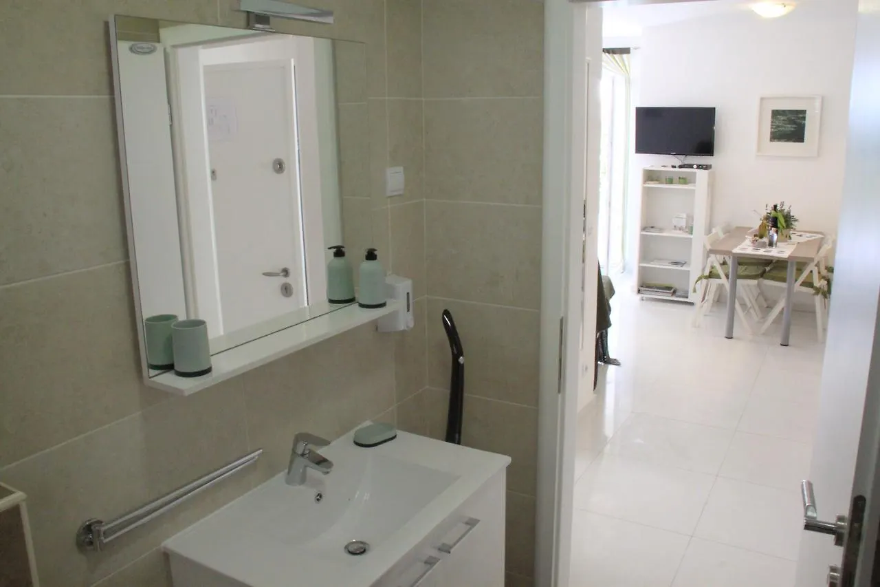 Apartment Lavanda Ruzmarin Njivice