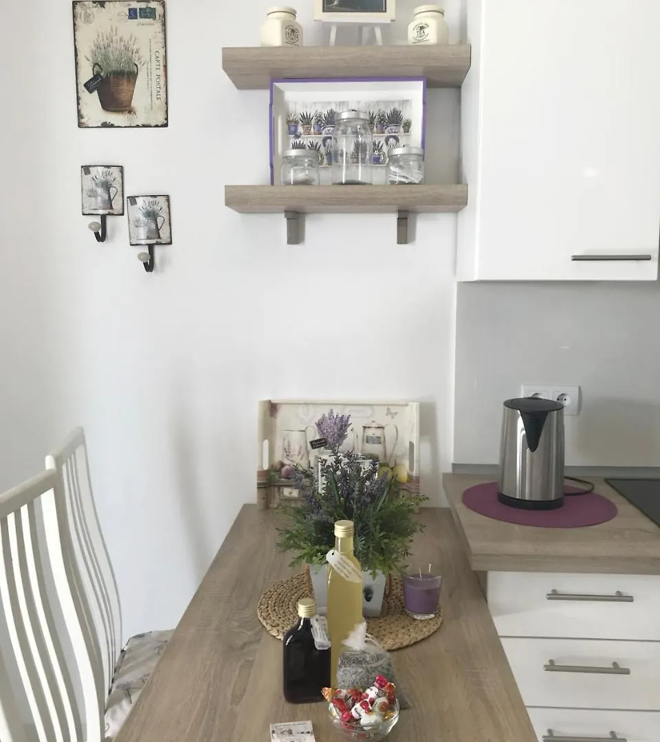 Apartment Lavanda Ruzmarin Njivice