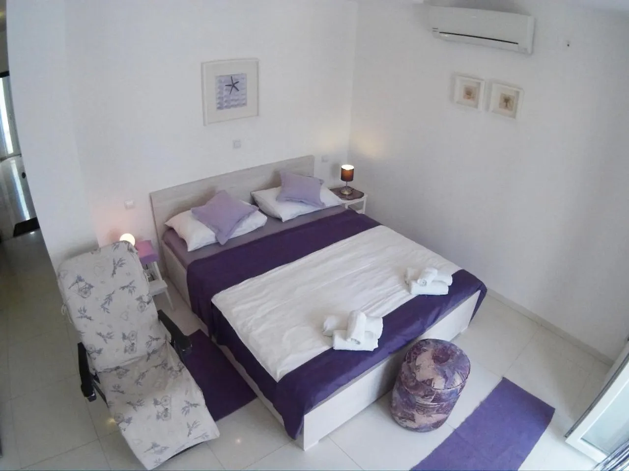 Apartment Lavanda Ruzmarin Njivice Croatia