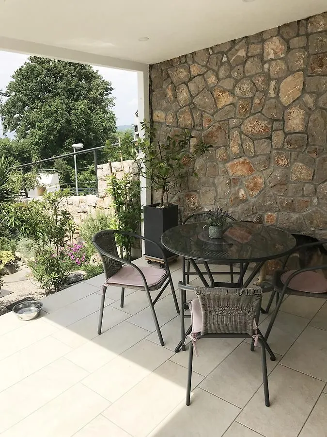 Apartment Lavanda Ruzmarin Njivice